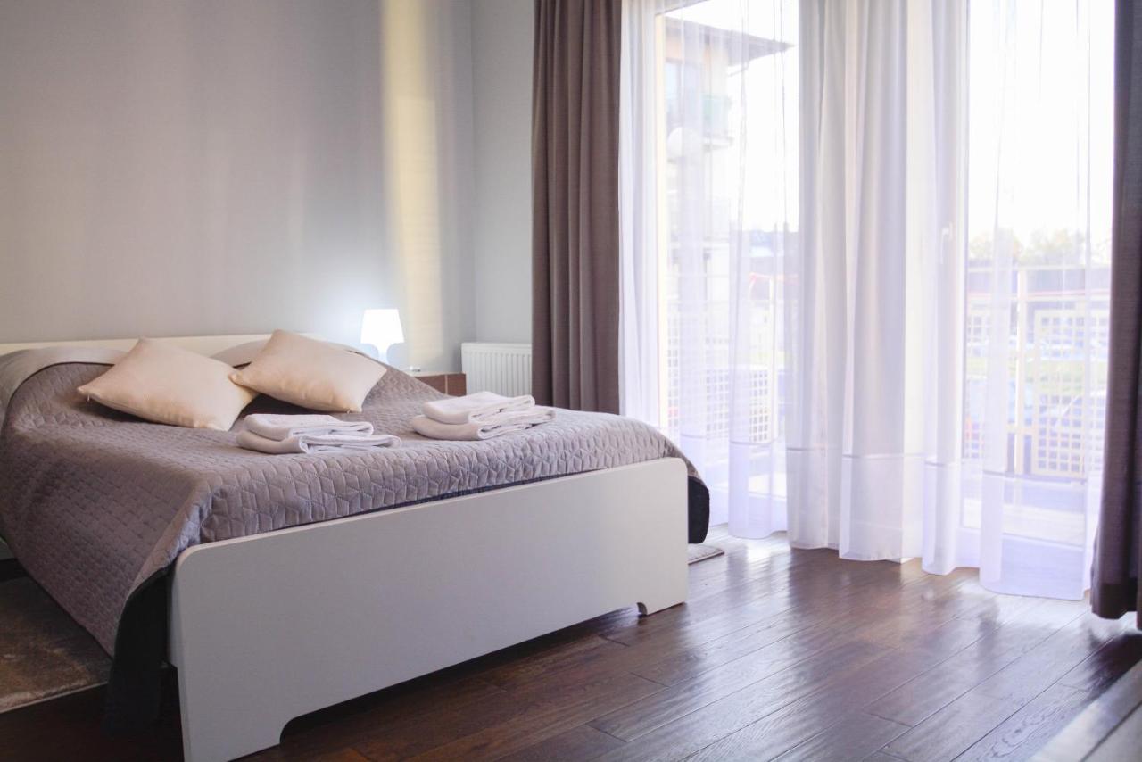 Apartamenty Bryza - Chelmonskiego - Parking - Centrum Свиноуйсьце Экстерьер фото