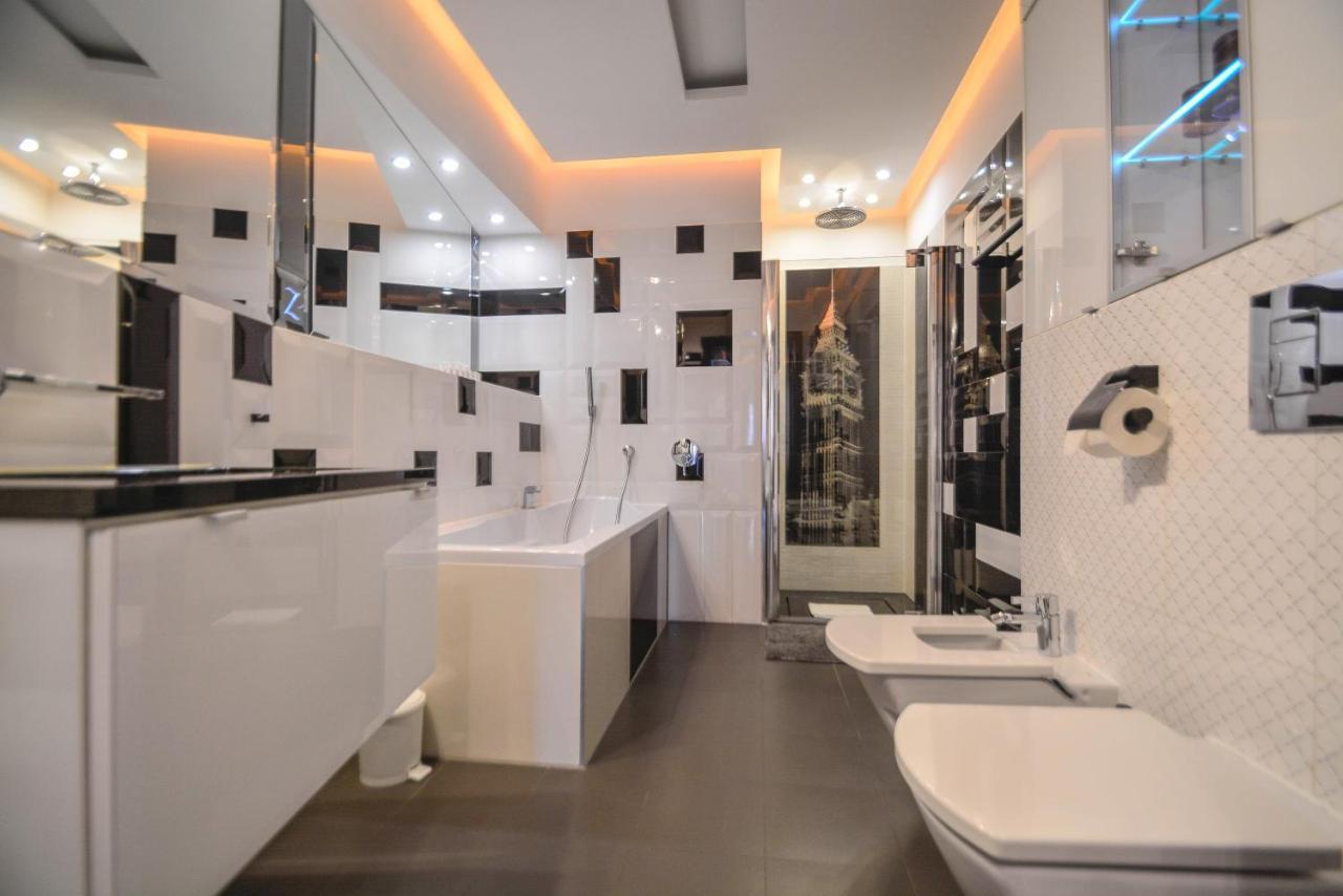 Apartamenty Bryza - Chelmonskiego - Parking - Centrum Свиноуйсьце Экстерьер фото